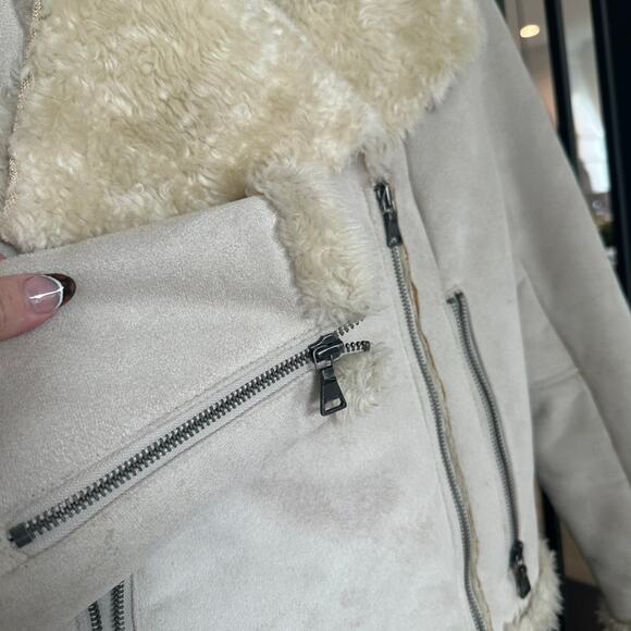 Express-Shearling Moto Jacket-Tan Faux Suede/Fur-XS-Cozy Winter Outerwear - Picture 3 of 6